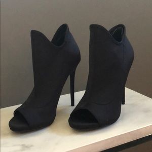 Steve Madden Sock Boot Bootie